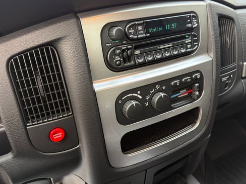 Used 2004 Dodge Ram 1500 Truck 2WD Regular Cab image 26
