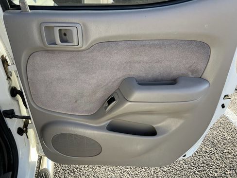 Used 2003 Toyota Tacoma PreRunner image 21