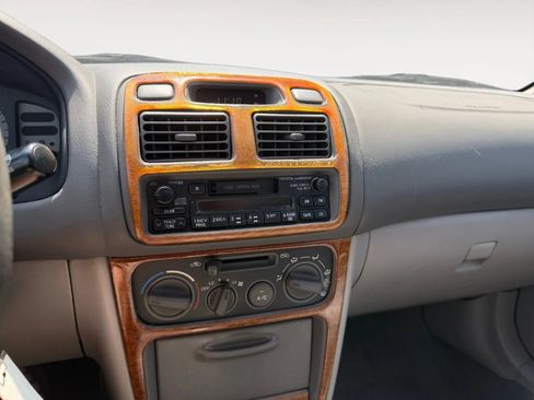 Used 1999 Toyota Corolla LE FWD image 11