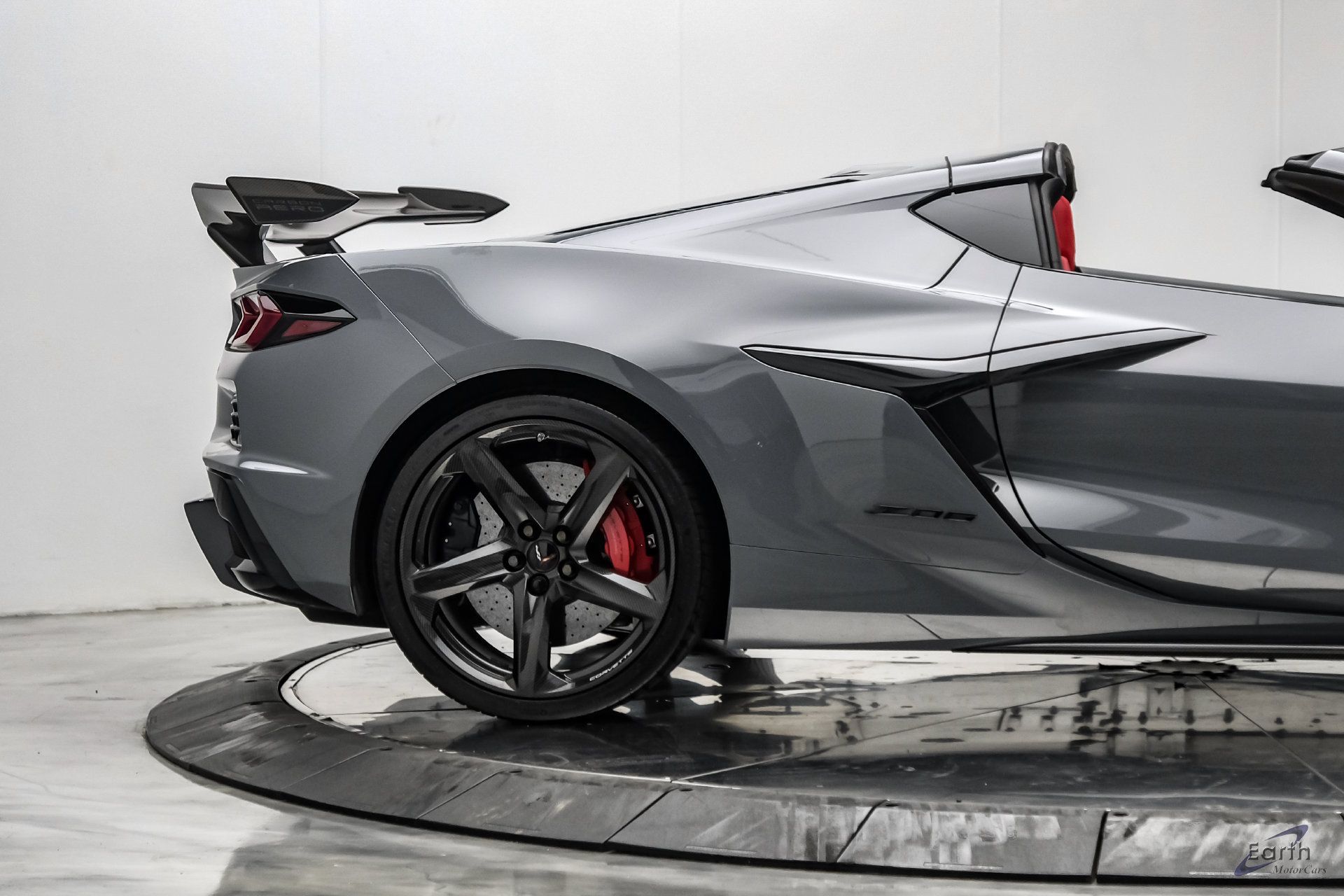 Used 2025 Chevrolet Corvette Z06 w/ Z07 Performance Package RWD image 31