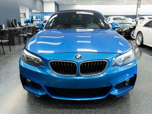 Used 2017 BMW 230i Convertible RWD image 2