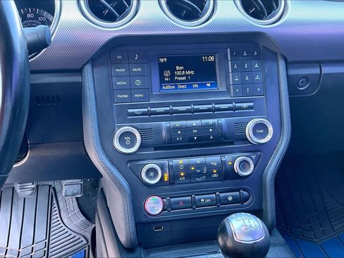 Used 2018 Ford Mustang GT RWD image 29