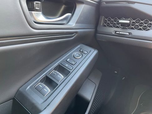 Used 2024 Honda Accord EX image 12