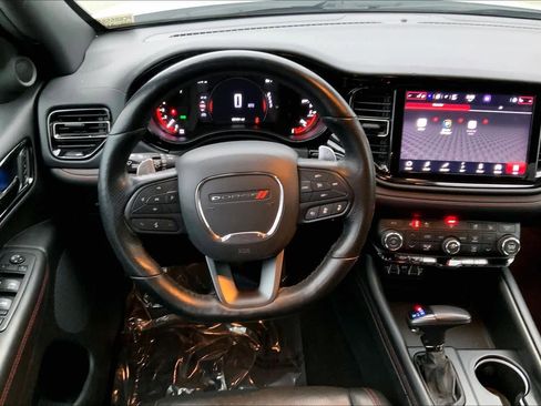 Used 2023 Dodge Durango GT image 5