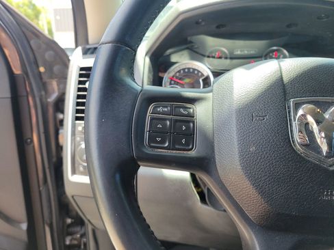Used 2017 RAM 1500 Big Horn RWD image 29
