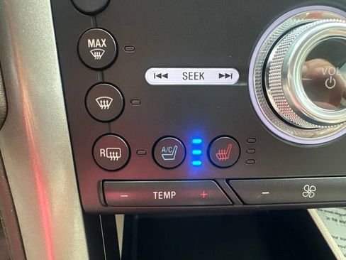 Used 2017 Ford Fusion Platinum AWD/4WD image 24