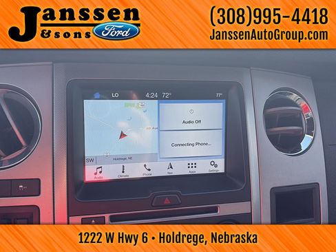 Used 2017 Ford Expedition XLT w/ Equipment Group 202A AWD/4WD image 19