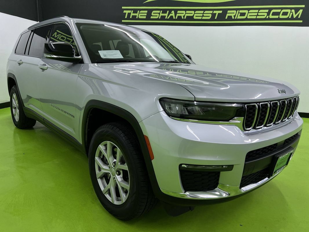 Used 2022 Jeep Grand Cherokee L Limited AWD/4WD image 2