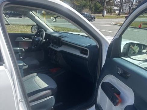 Used 2022 Ford Maverick XLT w/ Equipment Group 300A Standard image 19