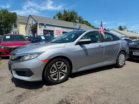 Used 2018 Honda Civic LX image 8