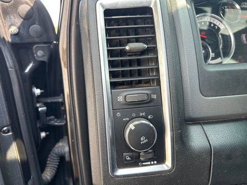 Used 2016 RAM 1500 Big Horn AWD/4WD image 19