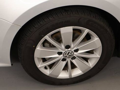 Used 2015 Volkswagen Jetta SE image 7