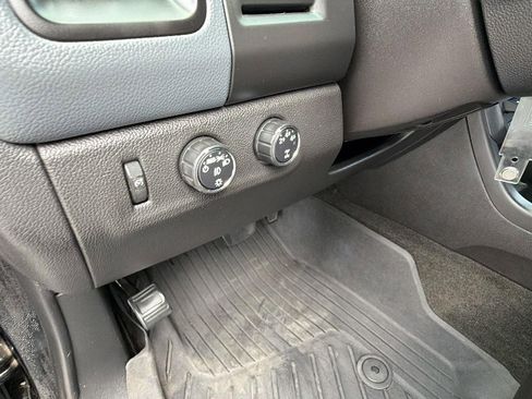 Used 2016 Chevrolet Colorado Z71 AWD/4WD image 21