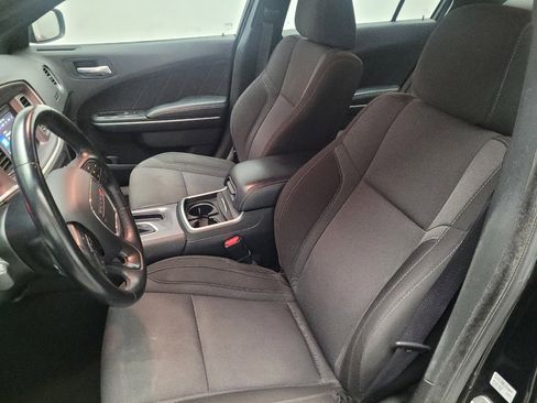 Used 2022 Dodge Charger SXT image 17