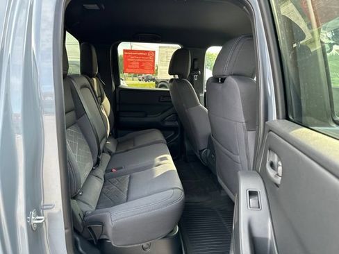 Certified 2026 Nissan Frontier SV w/ All-Weather Content Package AWD/4WD image 23