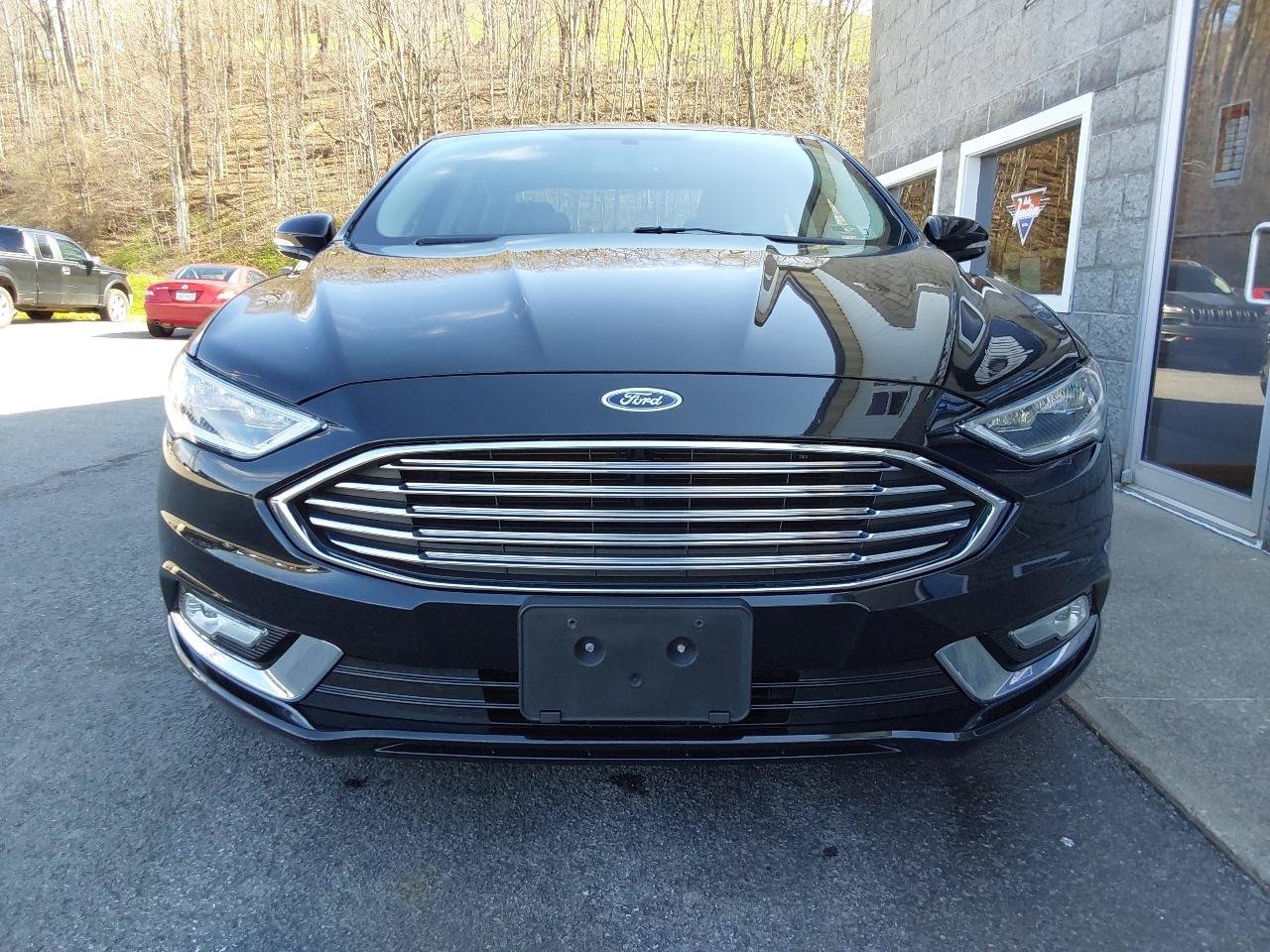 Used 2017 Ford Fusion Titanium AWD/4WD image 9