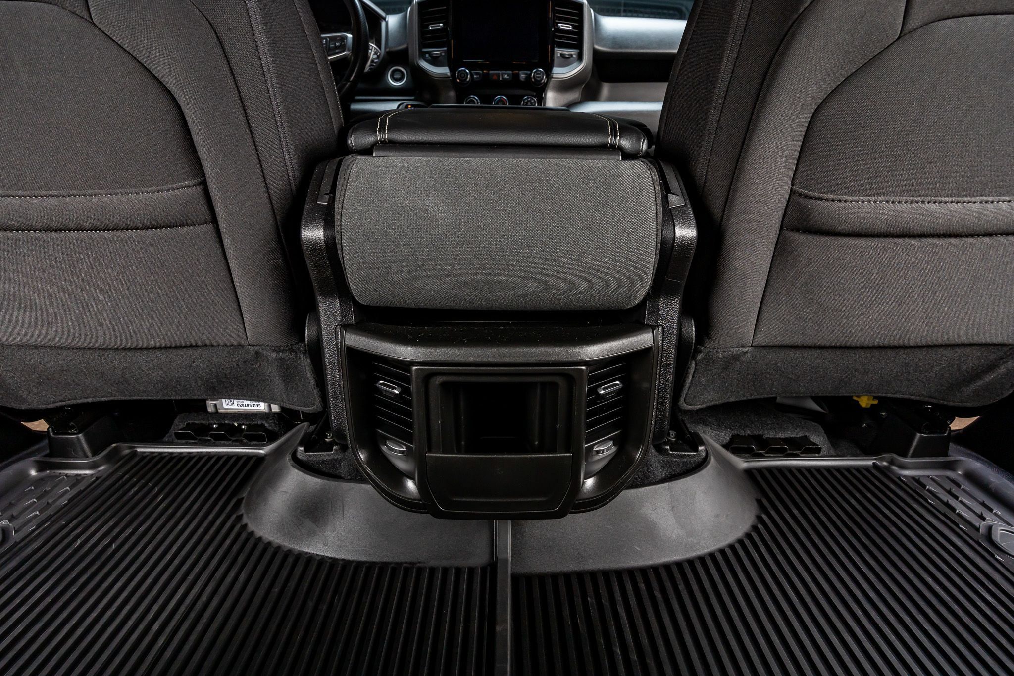 Used 2025 RAM 1500 Warlock AWD/4WD image 34
