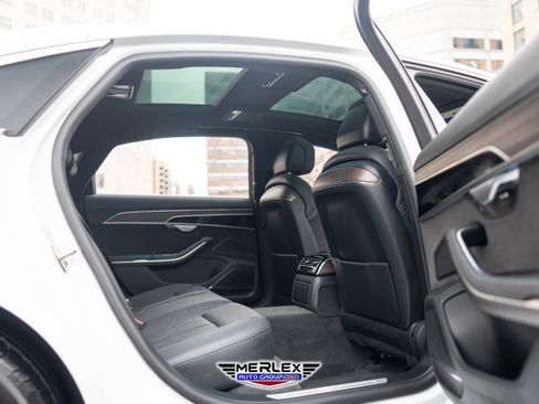 Used 2021 Audi A8 L 3.0T w/ Executive Plus Package image 19