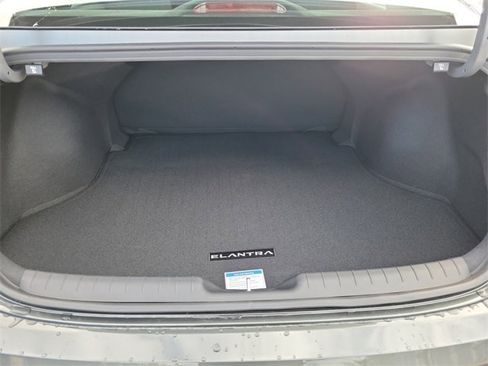 New 2026 Hyundai Elantra Sport image 21