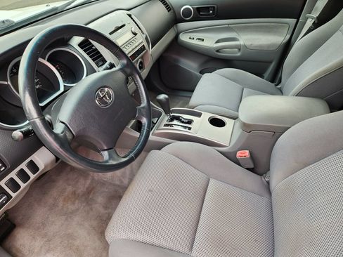 Used 2008 Toyota Tacoma PreRunner RWD image 7