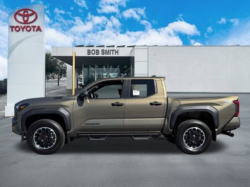 New 2025 Toyota Tacoma TRD Off-Road image 8