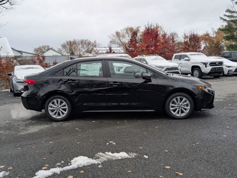 New 2026 Toyota Corolla LE image 11