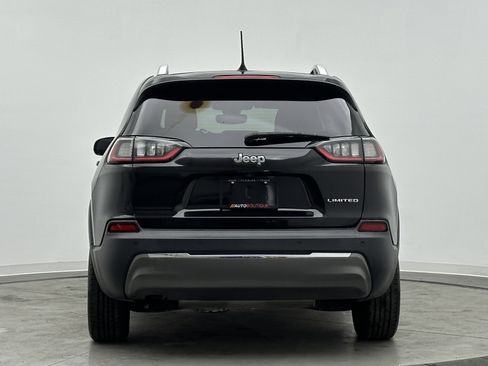 Used 2019 Jeep Cherokee Limited image 6