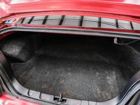 Used 2006 Ford Mustang GT image 39