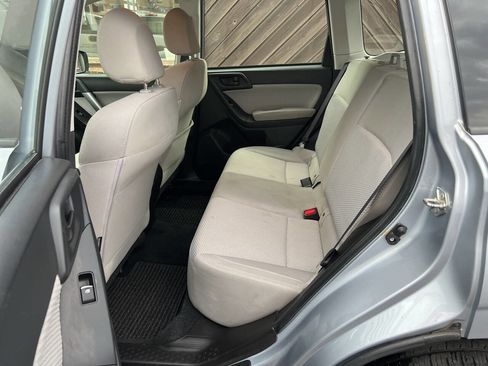 Used 2017 Subaru Forester 2.5i w/ Alloy Wheel Package image 13