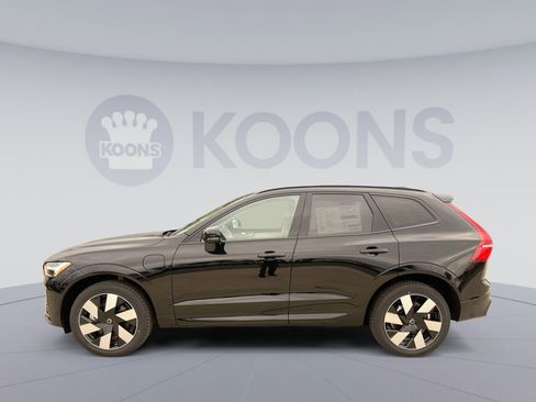 New 2025 Volvo XC60 T8 Plus w/ Protection Package Premier image 2