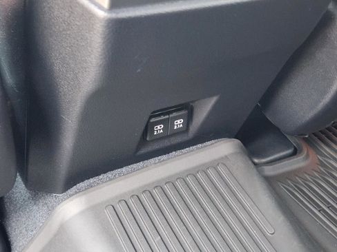 Certified 2023 Lexus GX 460 Premium image 16