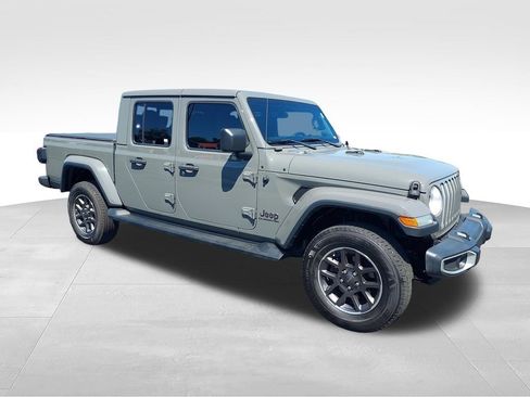 Used 2020 Jeep Gladiator Overland AWD/4WD image 7