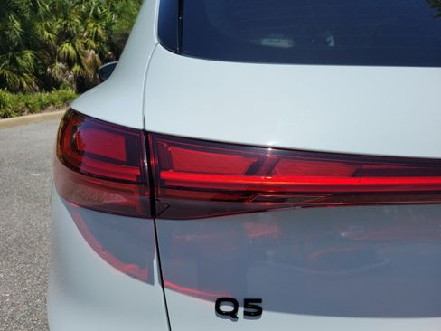 Used 2025 Audi Q5 Prestige AWD/4WD image 10