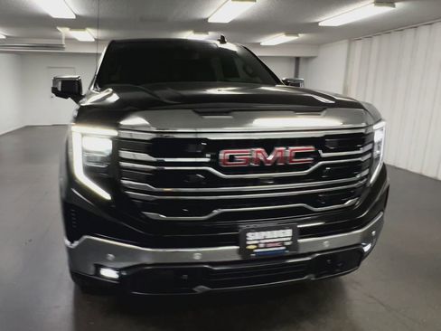 Used 2024 GMC Sierra 1500 SLT w/ SLT Premium Plus Package image 39