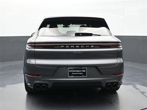 New 2025 Porsche Cayenne Turbo image 31