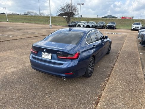 Used 2022 BMW 330i Sedan w/ Premium Package 2 image 5