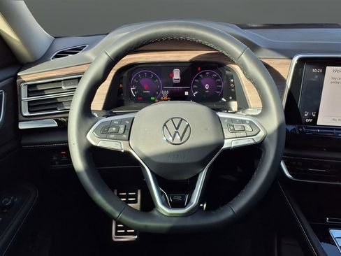 New 2026 Volkswagen Atlas SEL Premium R-Line AWD/4WD image 17