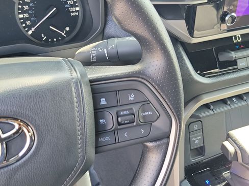 New 2026 Toyota Tundra SR5 AWD/4WD image 22