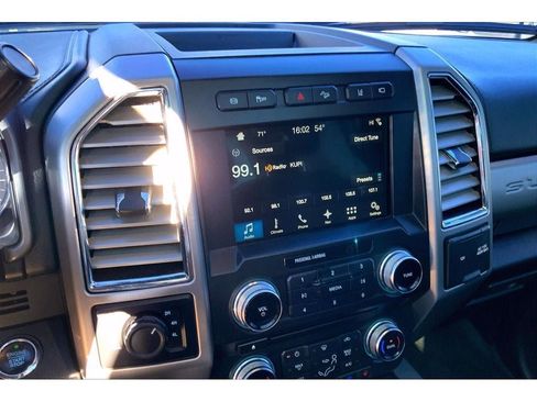 Used 2017 Ford F350 Platinum w/ Platinum Ultimate Package image 7