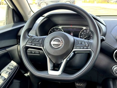 Used 2024 Nissan Sentra SV image 30