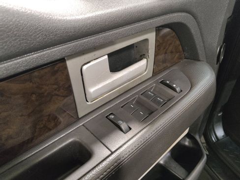 Used 2013 Ford F150 Platinum image 27