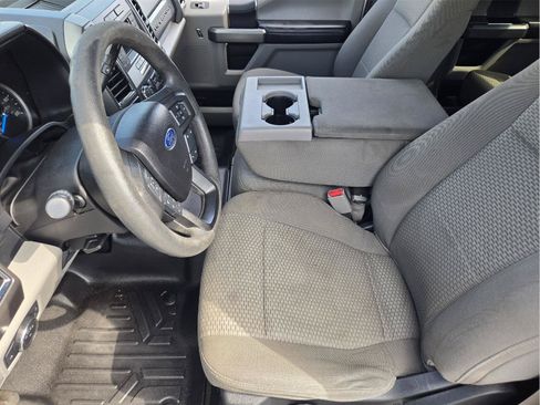 Used 2017 Ford F250 XLT AWD/4WD image 13