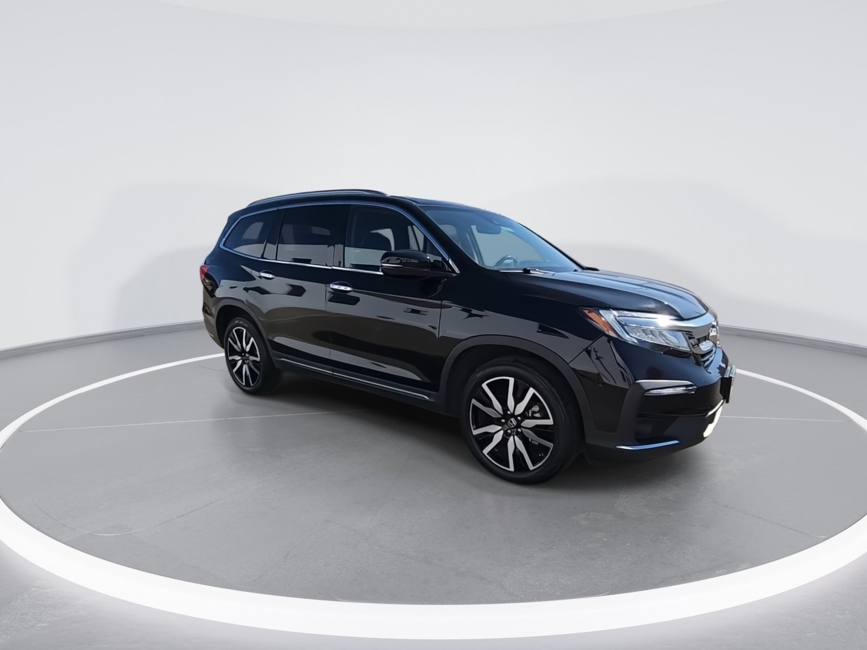 Used 2020 Honda Pilot Touring image 2