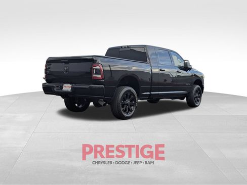 Used 2023 RAM 3500 Laramie AWD/4WD image 9