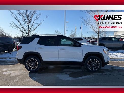 New 2026 GMC Terrain Elevation w/ Elevation Premium Package image 4