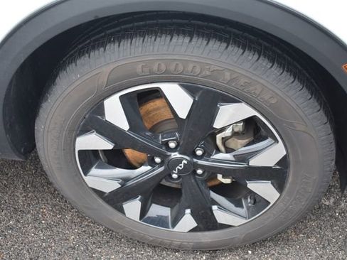 Certified 2023 Kia Sportage X-Line w/ X-Line Premium Package image 11