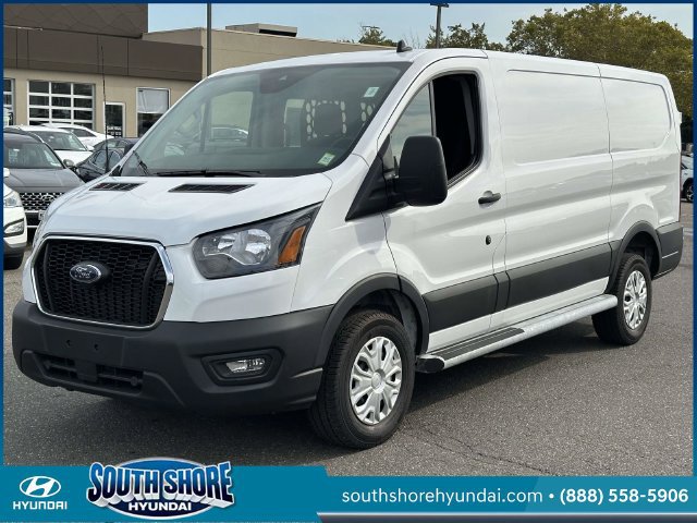 Used 2025 Ford Transit 250 Low Roof w/ Exterior Upgrade Package RWD image 4