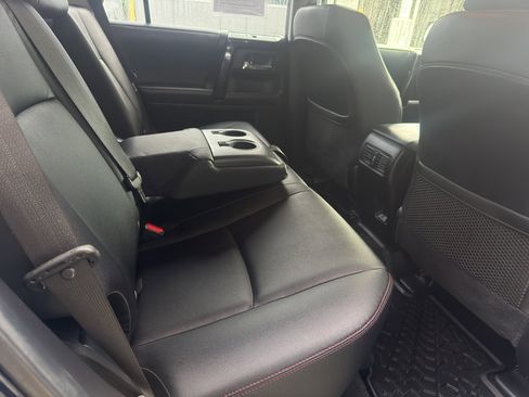 Used 2021 Toyota 4Runner TRD Off-Road Premium image 38