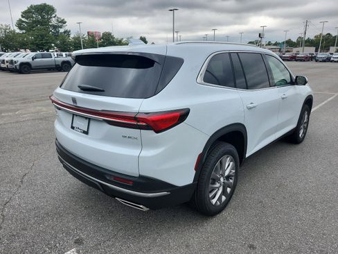 New 2026 Buick Enclave Preferred image 3