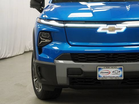 New 2026 Chevrolet Silverado EV LT AWD/4WD image 32